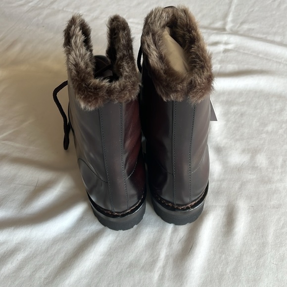 Ralph Lauren Luxurious. Jenkins Leather Shearling Fur Boots. Made in Italy. - Picture 5 of 16